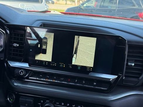 Used 2023 Chevrolet Silverado 1500 High Country w/ Z71 Off-Road Package image 5