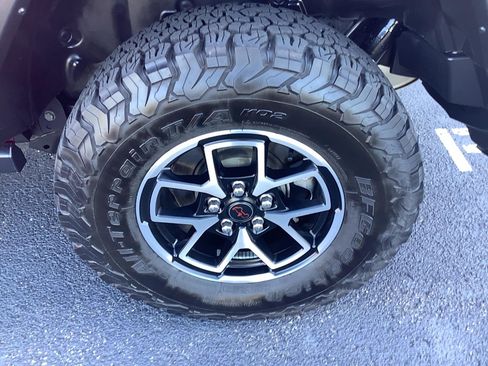 Certified 2024 Jeep Wrangler Rubicon w/ Convenience Group image 7