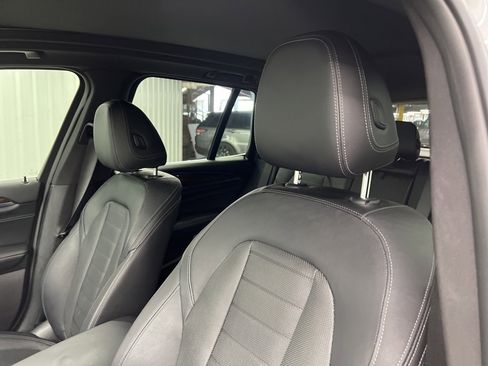 Used 2023 BMW X3 sDrive30i w/ Premium Package image 15