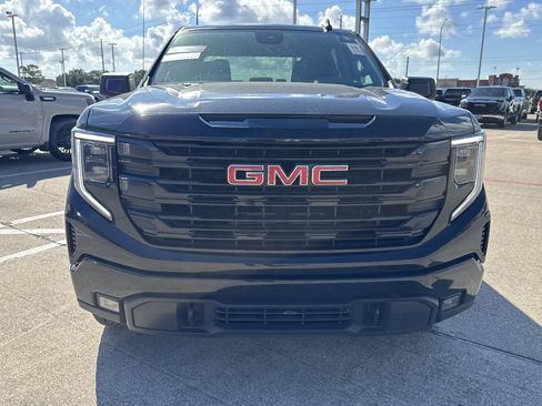 Used 2024 GMC Sierra 1500 Elevation AWD/4WD image 14