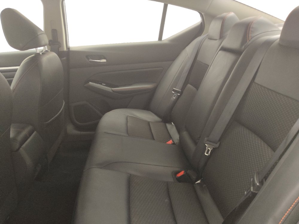 Used 2025 Nissan Altima 2.5 SR FWD image 18
