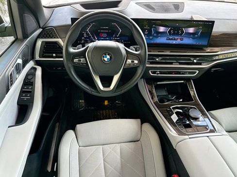 Used 2024 BMW X5 sDrive40i w/ Parking Assistance Package image 23