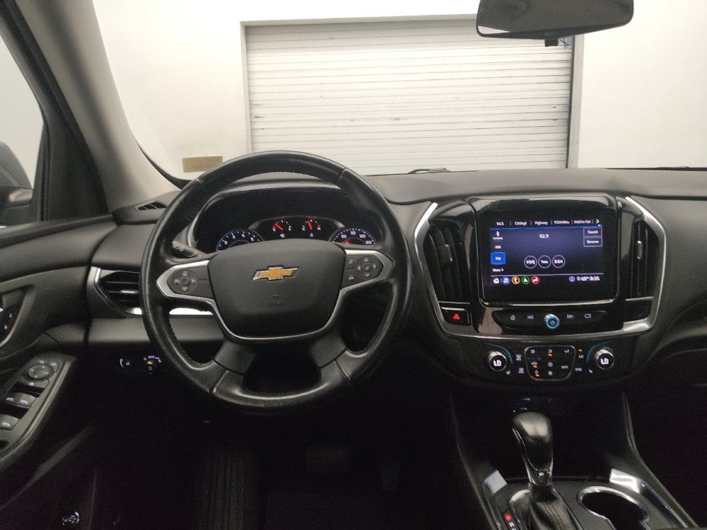 Used 2021 Chevrolet Traverse LT w/ LT Premium Package AWD/4WD image 22