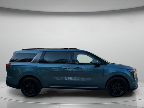 Used 2025 Kia Carnival SX Prestige FWD image 33