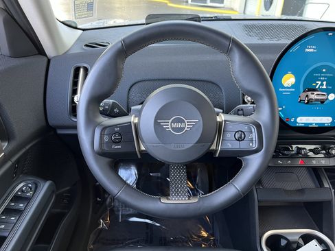 Used 2025 MINI Cooper Countryman S image 18