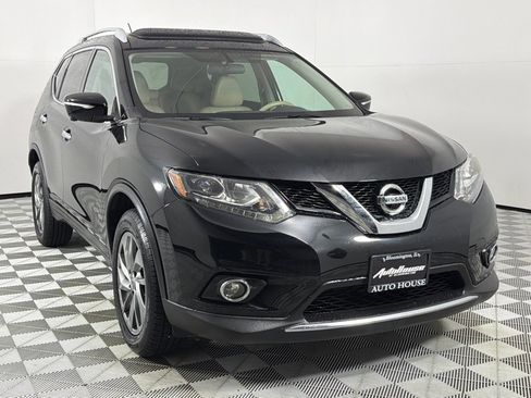 Used 2015 Nissan Rogue SL w/ SL Premium Package image 3