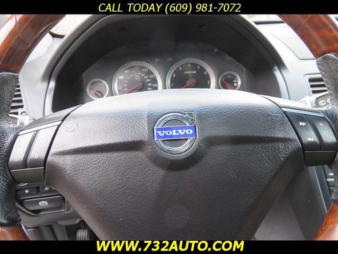 Used 2007 Volvo XC90 V8 image 29