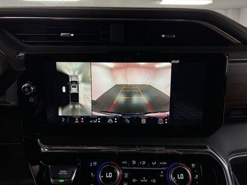 New 2026 GMC Sierra 2500 Denali Ultimate image 15