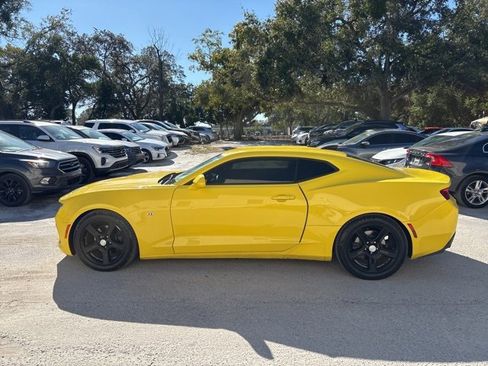 Used 2017 Chevrolet Camaro LT image 14