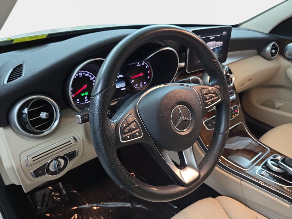 Used 2015 Mercedes-Benz C 300 4MATIC Sedan image 18