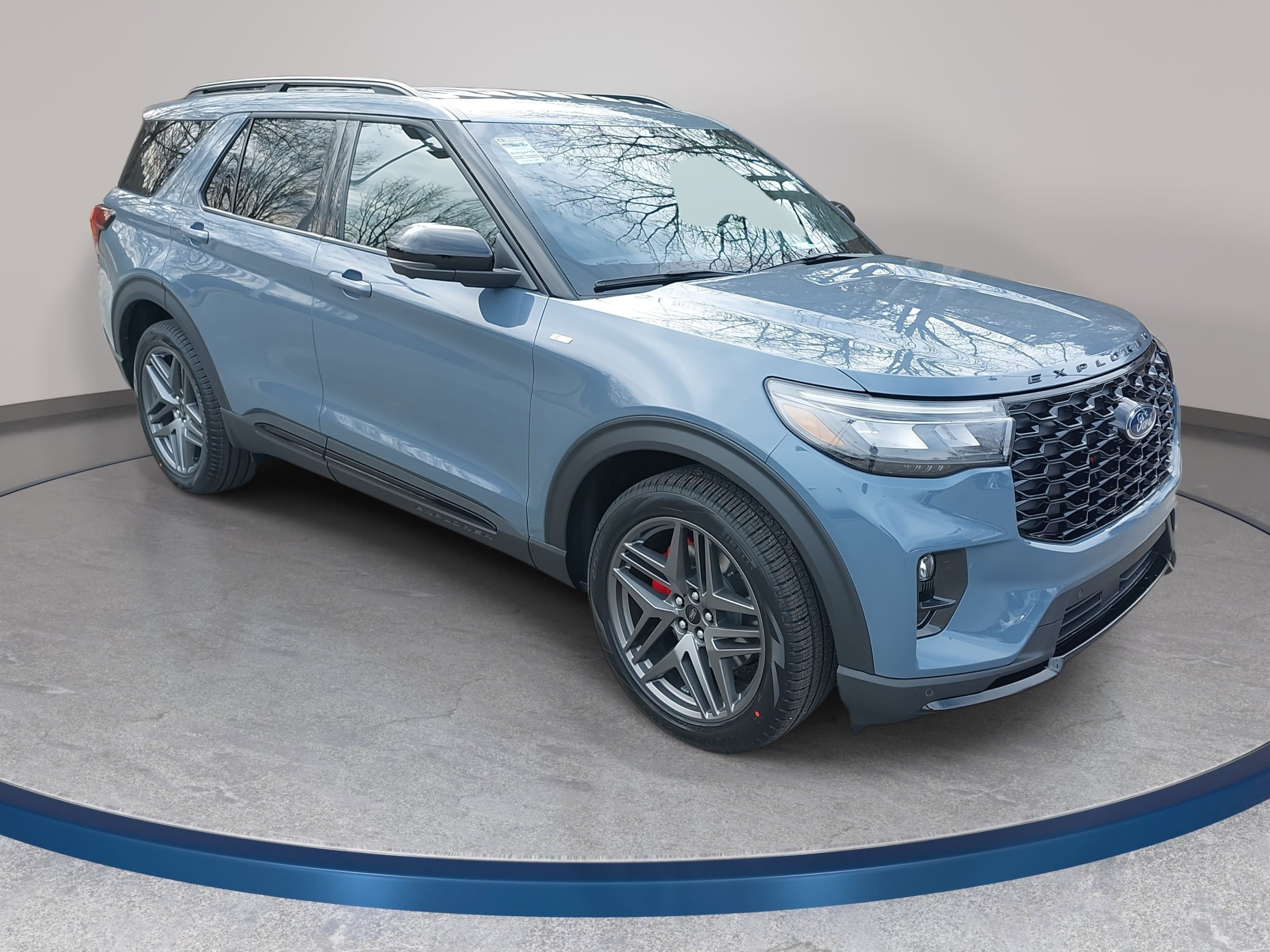 New 2026 Ford Explorer ST-Line w/ ST-Line Street Pack RWD image 3