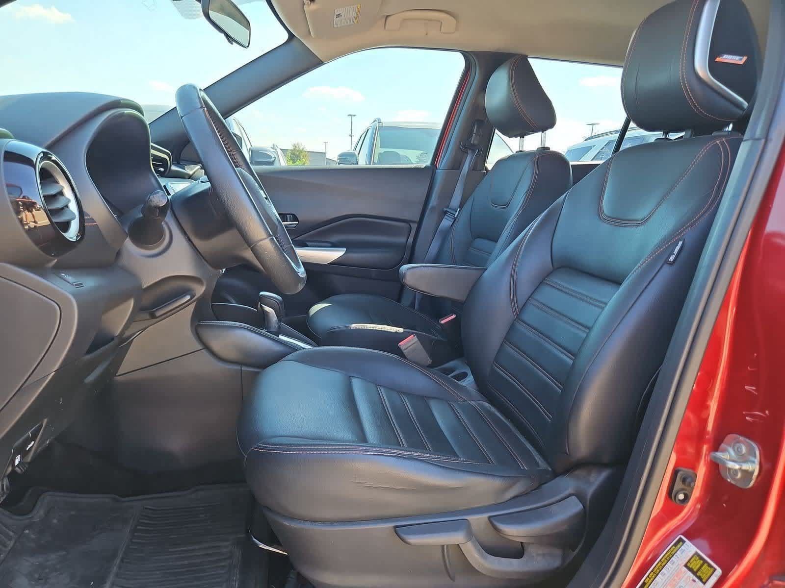 Used 2019 Nissan Kicks SR w/ SR Premium Package FWD image 15
