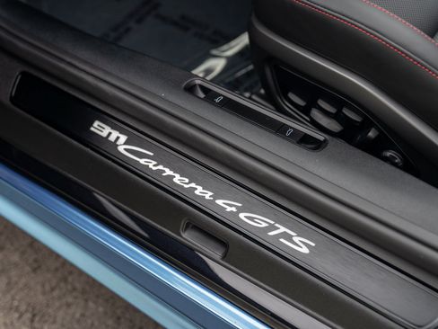 Certified 2025 Porsche 911 Carrera 4 GTS AWD/4WD image 12