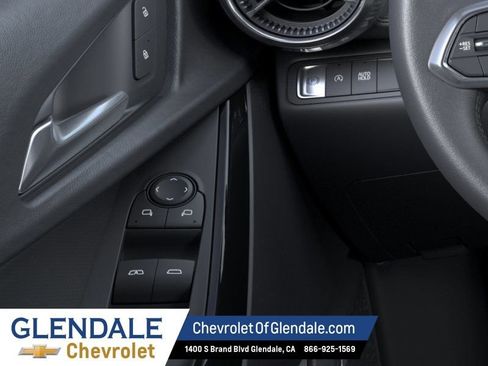 New 2026 Chevrolet Equinox LT w/ Safety and Technology Package FWD image 22