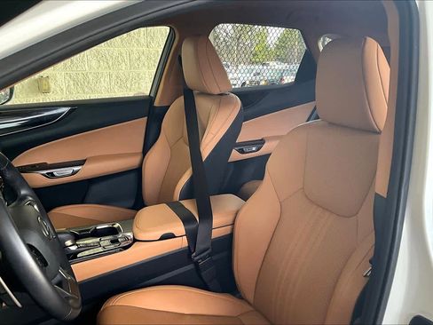 Used 2022 Lexus NX 250 FWD w/ Accessory Package 2 image 8