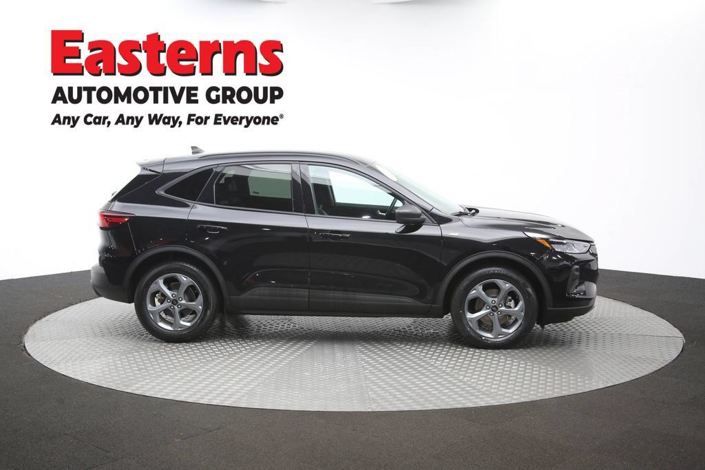 Used 2025 Ford Escape ST-Line FWD image 47