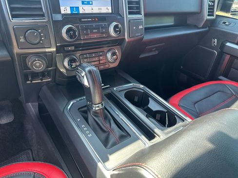 Used 2018 Ford F150 Lariat w/ Equipment Group 502A Luxury image 34