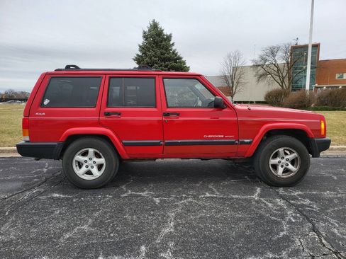 Used 2001 Jeep Cherokee Sport image 5