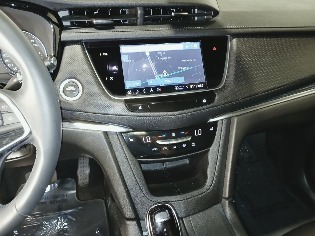Used 2024 Cadillac XT5 Premium Luxury AWD/4WD image 19