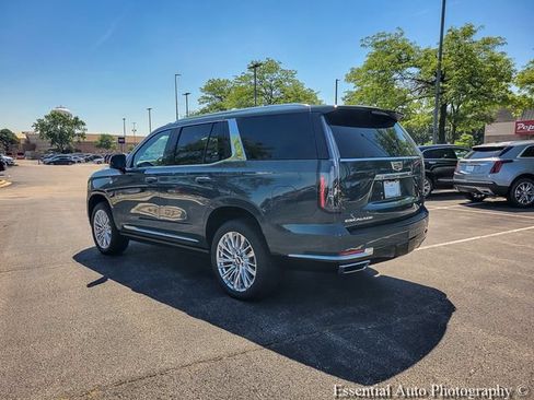 New 2026 Cadillac Escalade Luxury w/ LPO, Floor Liner Package AWD/4WD image 10