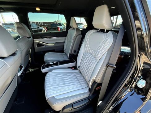 New 2026 INFINITI QX60 Autograph w/ Dark Cargo Package image 15