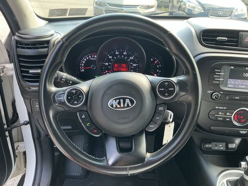 Used 2017 Kia Soul + w/ Designer's Package FWD image 17