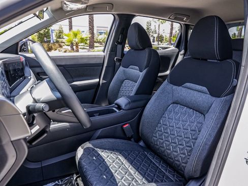 New 2026 Nissan Kicks SV FWD image 16