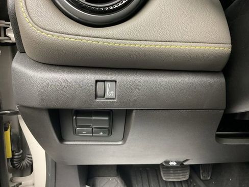 New 2026 Chevrolet Colorado ZR2 w/ Technology Package AWD/4WD image 13