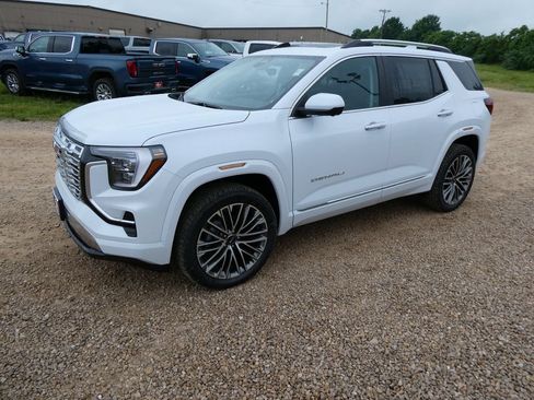 New 2026 GMC Terrain Denali AWD/4WD image 7