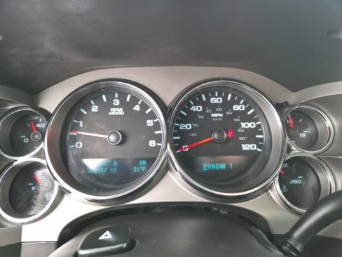 Used 2010 Chevrolet Silverado 2500 LT w/ Interior Plus Package image 20