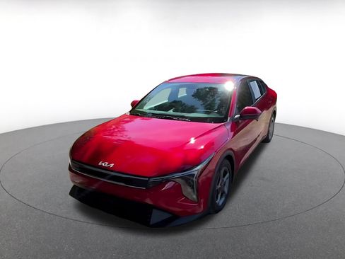 Used 2025 Kia K4 FWD image 8