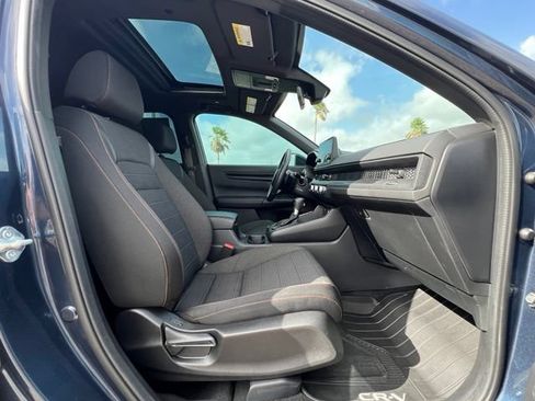 Used 2025 Honda CR-V Sport image 25