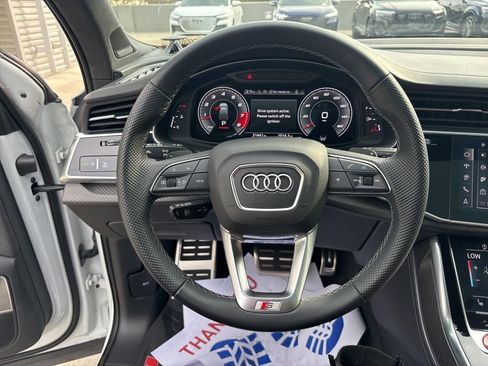 Used 2025 Audi SQ7 Prestige w/ Prestige Package image 21