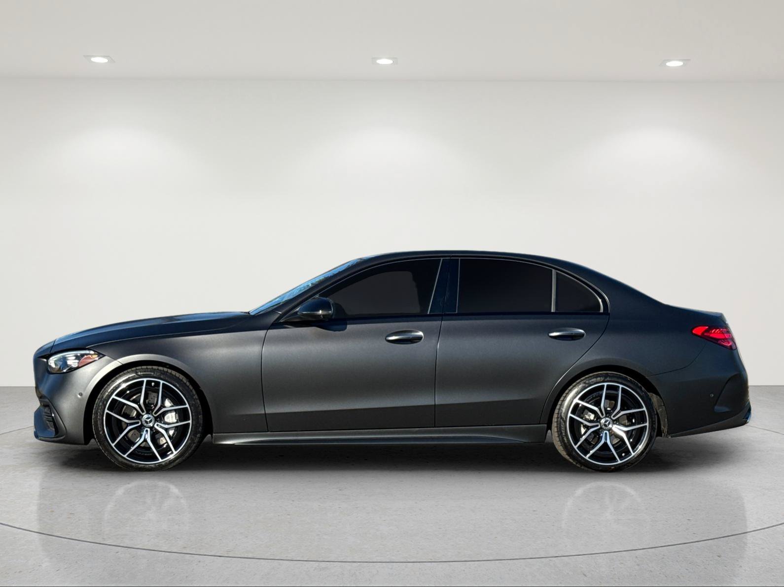 Certified 2025 Mercedes-Benz C 300 Sedan w/ AMG Line w/ Night Package image 3