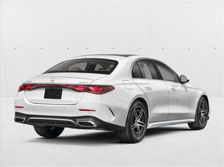 New 2026 Mercedes-Benz E 450 4MATIC Sedan video 2
