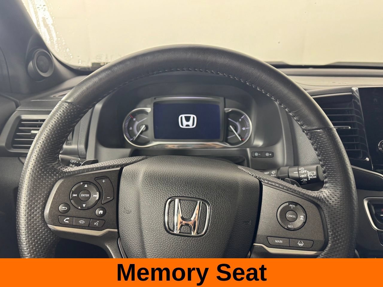 Used 2023 Honda Passport EX-L image 14