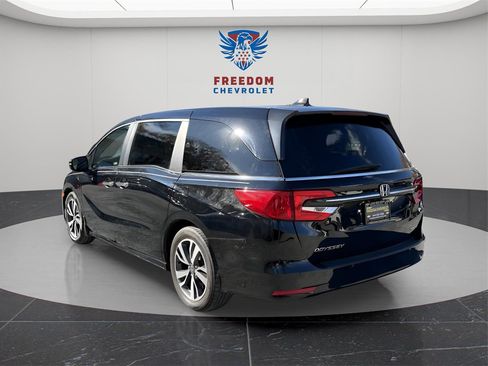 Used 2022 Honda Odyssey Touring image 4