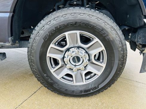 Used 2025 Ford F350 Lariat AWD/4WD image 44
