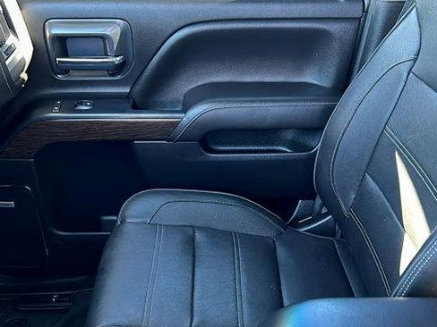 Used 2019 GMC Sierra 3500 Denali w/ Duramax Plus Package image 22