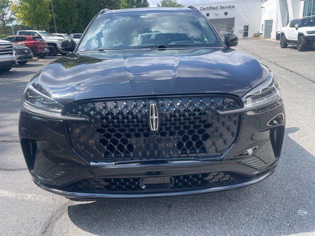 Used 2025 Lincoln Aviator Black Label w/ Jet Appearance Package AWD/4WD image 5