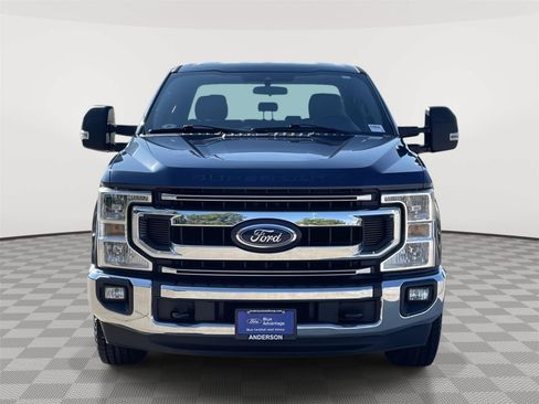 Certified 2020 Ford F250 XLT w/ XLT Value Package RWD image 4