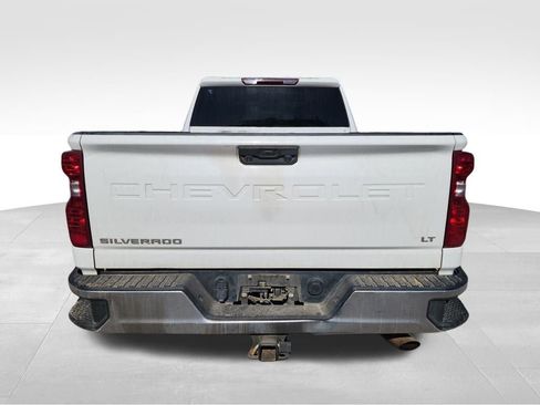 Used 2023 Chevrolet Silverado 2500 LT w/ Convenience Package image 7