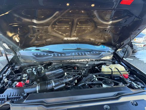 Used 2020 Ford F250 XLT w/ XLT Premium Package image 13