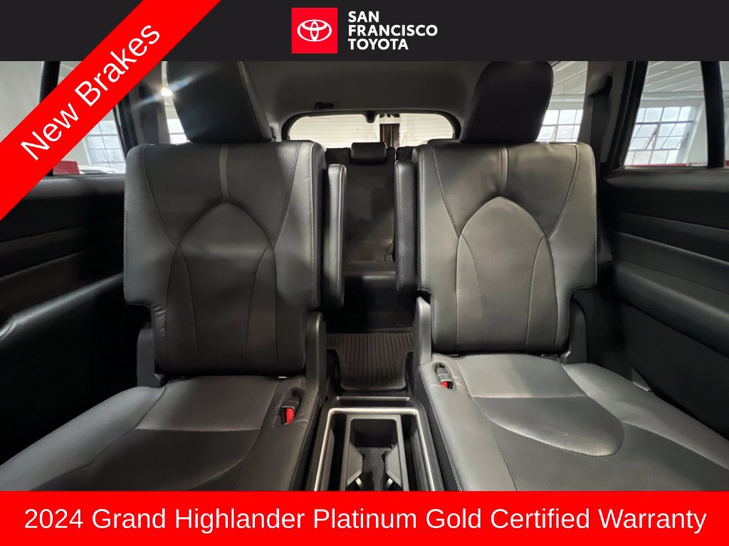 Certified 2024 Toyota Grand Highlander AWD image 12