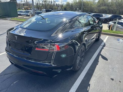 Used 2022 Tesla Model S image 9