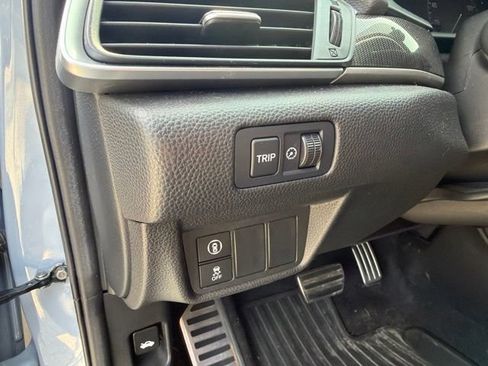 Used 2022 Honda Accord Sport image 19