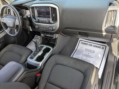Used 2019 Chevrolet Colorado LT w/ LT Convenience Package image 19