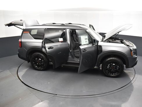 New 2026 Nissan Armada PRO-4X w/ Captain's Chari Seat Package image 37