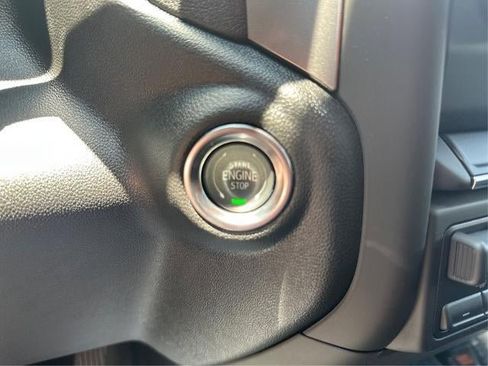 New 2025 GMC Sierra 3500 Pro w/ Convenience Package image 19