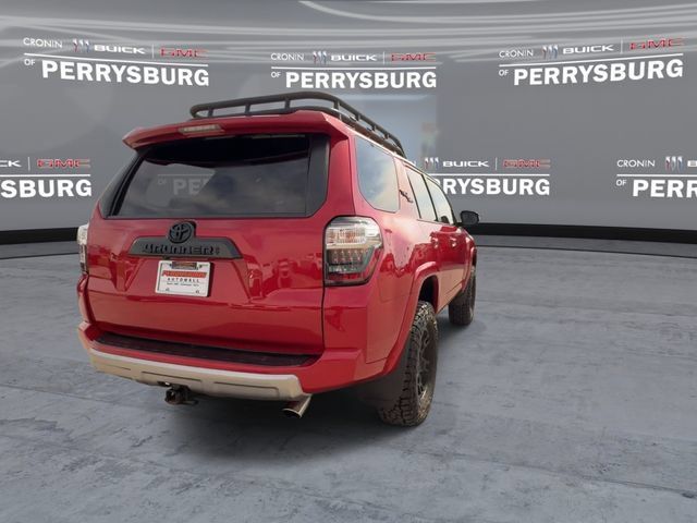 Used 2022 Toyota 4Runner TRD Off-Road Premium AWD/4WD image 7